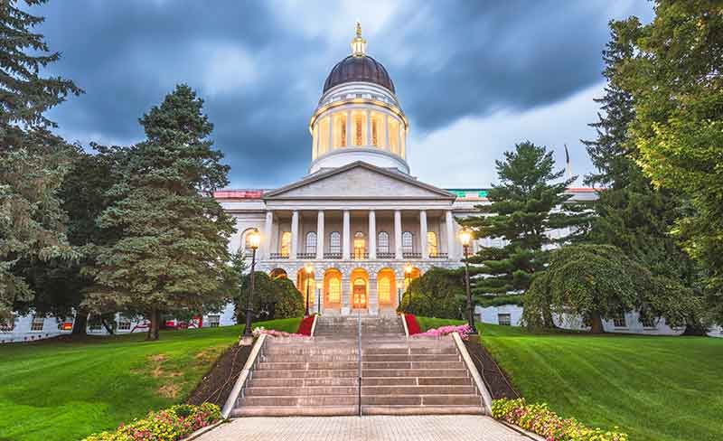 Truck Accident Lawyers in Maine